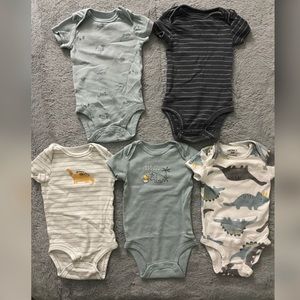 Carter’s Baby Boy Short Sleeve Dinosaurs Bodysuits - 3 Months